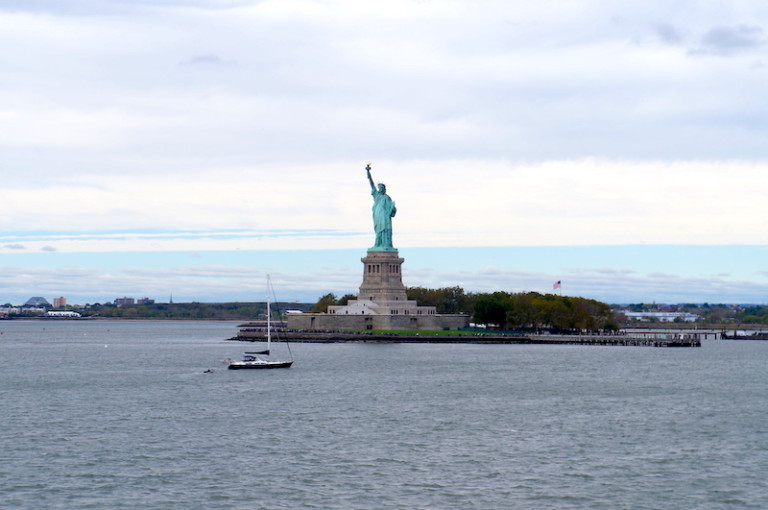 Como ver a Estátua da Liberdade de graça em Nova York?